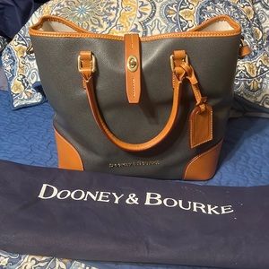 Large Purse Bag with dust bag